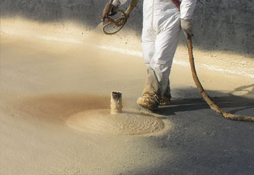What are the benefits to spray foam roofing in Glendale?